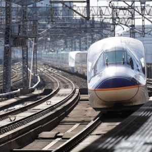 271 JRE E8系 新幹線