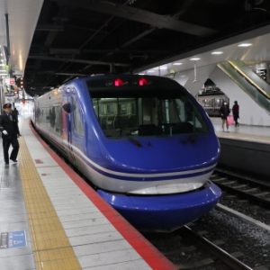 044 SA6D125H HOT7000系