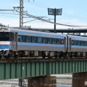 141 DMF13HS 四国 キハ185系