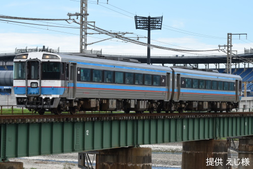 141 DMF13HS 四国 キハ185系