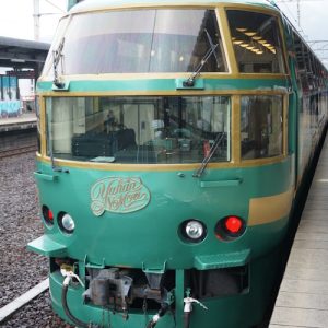 194 SA6D125H キハ71 ゆふいんの森