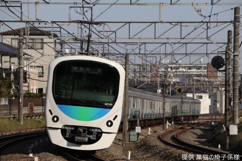 108 西武30000 日立2レベルIGBT VVVF - 画像 (2)